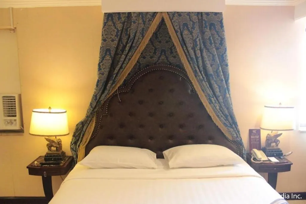Subic Bay Venezia Hotel Olongapo 3*,  Philippines