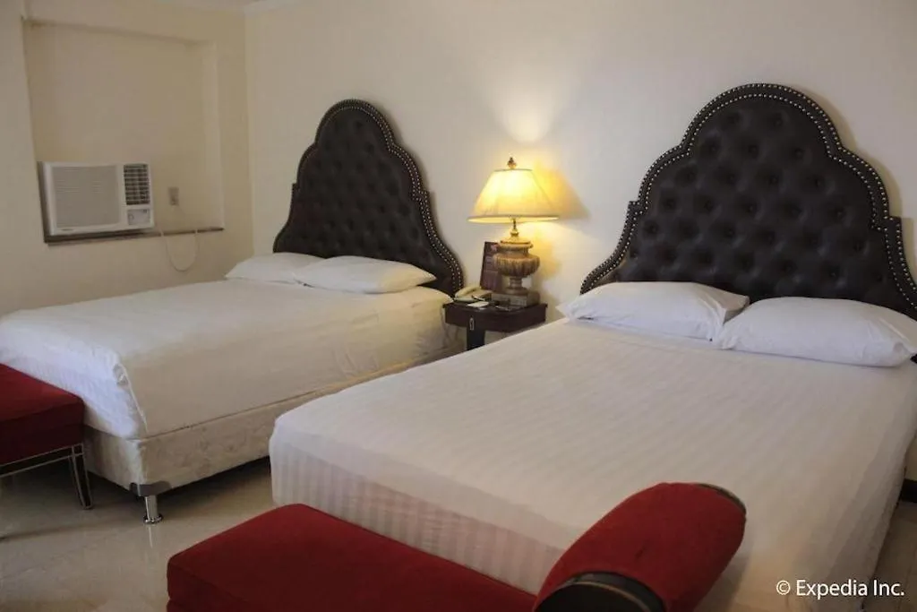 Subic Bay Venezia Hotel Olongapo 3*,