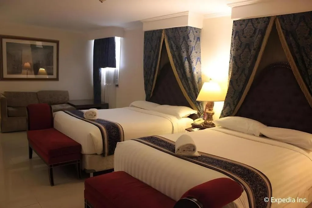 Subic Bay Venezia Hotel Olongapo 3*,  Philippines
